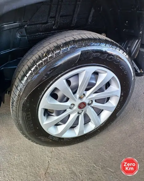 FIAT Uno 1.0 FLEX VIVACE, Foto 12