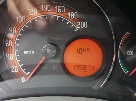 FIAT Uno 1.0 FLEX VIVACE, Foto 5