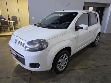 FIAT Uno 1.0 FLEX VIVACE CELEBRATION, Foto 1