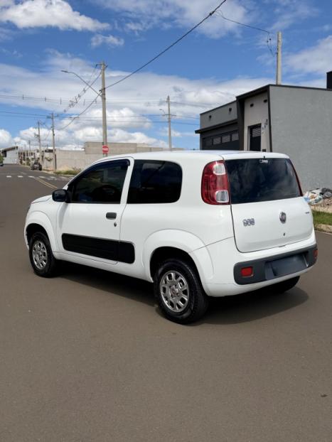 FIAT Uno 1.0 FLEX VIVACE, Foto 2