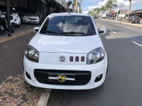 FIAT Uno 1.4 4P FLEX SPORTING, Foto 3 FIAT Uno 1.4 4P FLEX SPORTING, Foto 3