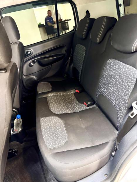 FIAT Uno 1.4 4P FLEX ATTRACTIVE, Foto 14