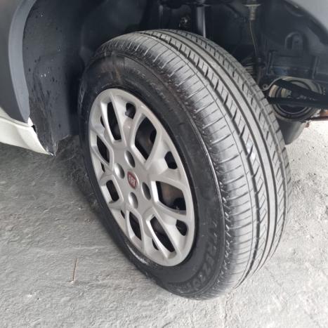 FIAT Uno 1.4 4P FLEX ATTRACTIVE, Foto 4