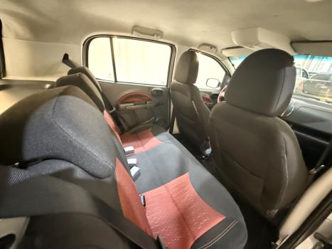 FIAT Uno 1.4 4P FLEX SPORTING, Foto 10