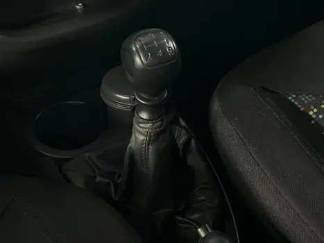 FIAT Uno 1.4 FLEX ATTRACTIVE, Foto 7