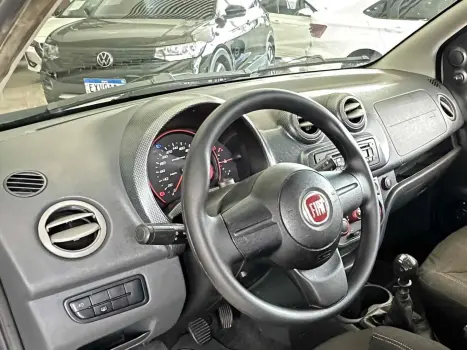 FIAT Uno 1.4 FLEX SPORTING, Foto 16