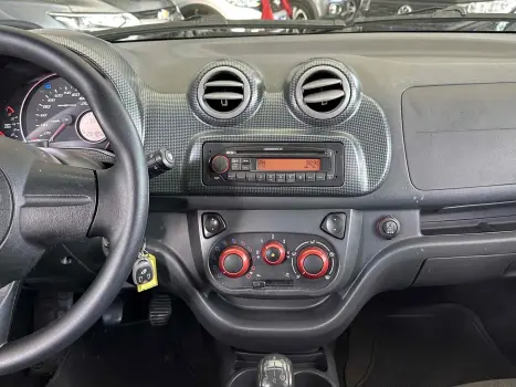 FIAT Uno 1.4 FLEX SPORTING, Foto 18