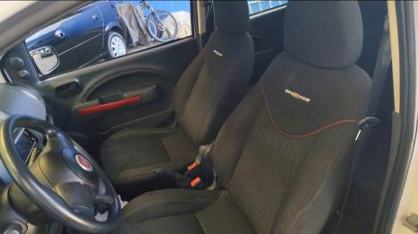 FIAT Uno 1.4 FLEX SPORTING, Foto 8