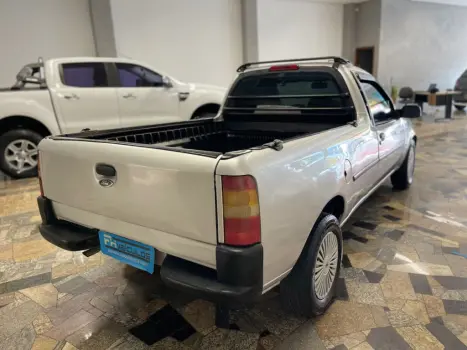 FORD Courier 1.6 FLEX L, Foto 4 FORD Courier 1.6 FLEX L, Foto 4