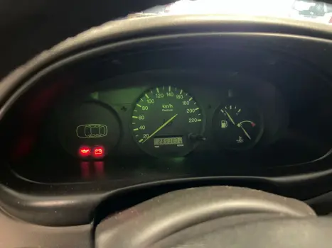 FORD Courier 1.6 FLEX L, Foto 9 FORD Courier 1.6 FLEX L, Foto 9