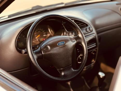 FORD Courier 1.6 FLEX L, Foto 10
