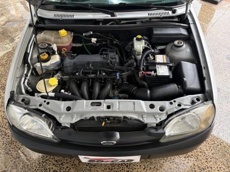 FORD Courier 1.6 L, Foto 9