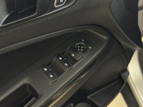 FORD Ecosport 1.5 12V 4P TI-VCT FLEX FREESTYLE AUTOM�TICO, Foto 14