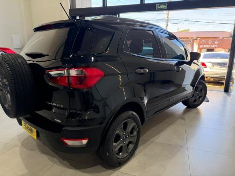 FORD Ecosport 1.5 12V 4P TI-VCT FLEX FREESTYLE AUTOM�TICO, Foto 4