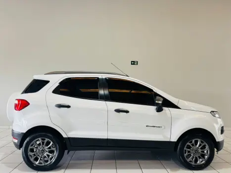 FORD Ecosport 1.6 16V 4P FREESTYLE PLUS FLEX, Foto 4