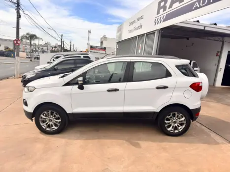 FORD Ecosport 1.6 16V 4P FREESTYLE PLUS FLEX, Foto 4