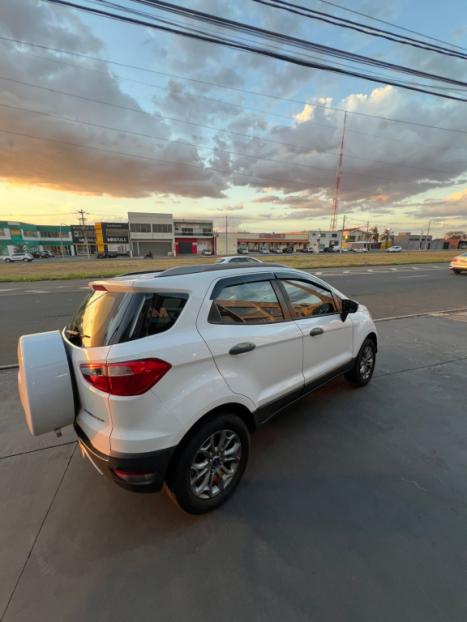 FORD Ecosport 1.6 4P FREESTYLE FLEX, Foto 7 FORD Ecosport 1.6 4P FREESTYLE FLEX, Foto 7