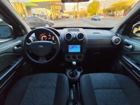 FORD Ecosport 1.6 4P FREESTYLE FLEX, Foto 6 FORD Ecosport 1.6 4P FREESTYLE FLEX, Foto 6