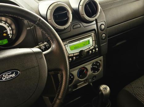 FORD Ecosport 1.6 4P FREESTYLE XLT FLEX, Foto 6 FORD Ecosport 1.6 4P FREESTYLE XLT FLEX, Foto 6