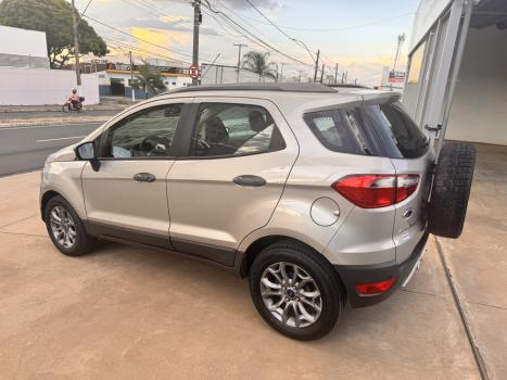 FORD Ecosport 1.6 4P FREESTYLE FLEX, Foto 5