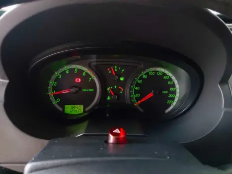 FORD Ecosport 1.6 4P XLT, Foto 18