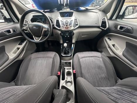 FORD Ecosport 1.6 4P TITANIUM SIGMA FLEX, Foto 17