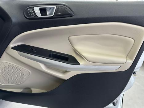 FORD Ecosport 2.0 16V 4P FLEX TITANIUM AUTOMÁTICO, Foto 10 FORD Ecosport 2.0 16V 4P FLEX TITANIUM AUTOMÁTICO, Foto 10