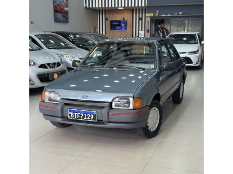 FORD Escort 1.0 HOBBY, Foto 2