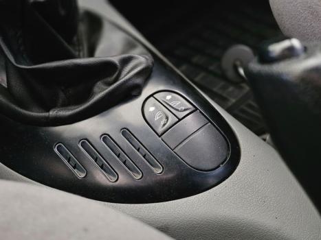 FORD Escort 1.8 16V 4P GLX, Foto 10