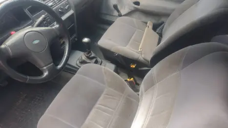 FORD Escort 1.8 L, Foto 5