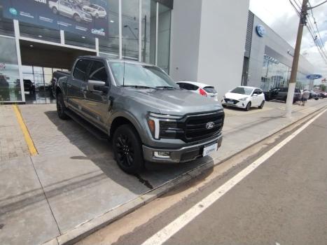 FORD F-150 5.0 V8 24V FX4 LARIAT CABINE DUPLA AUTOM�TICO, Foto 3