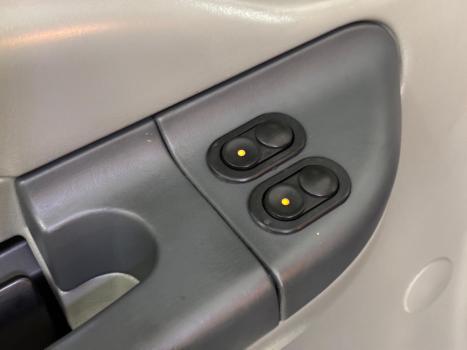 FORD F-250 3.9 4P XL CABINE SIMPLES DIESEL, Foto 4