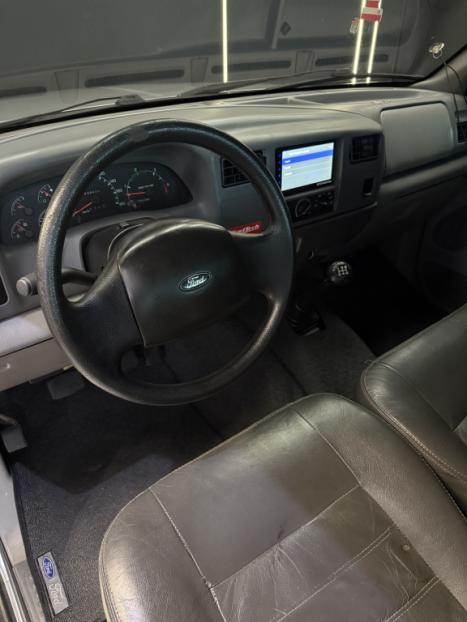 FORD F-250 3.9 XLT SUPER DUTY CABINE SIMPLES DIESEL, Foto 8