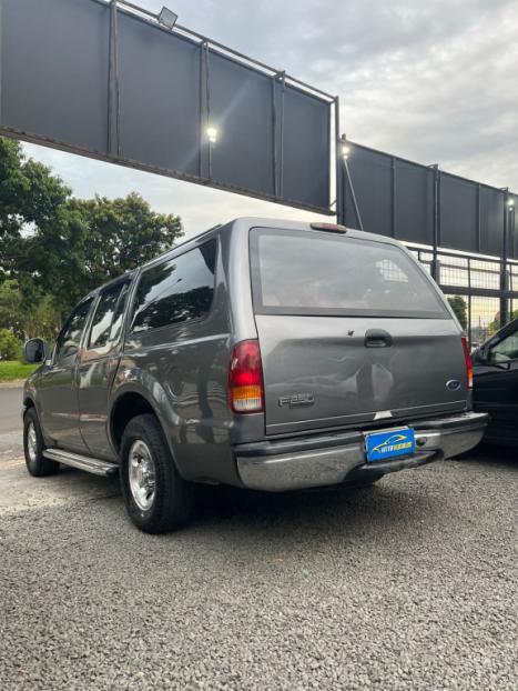 FORD F-250 4.2 V6 XLT CABINE DUPLA, Foto 4