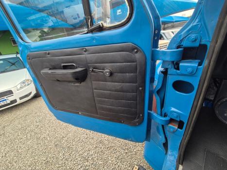 FORD F-600 , Foto 15 FORD F-600 , Foto 15