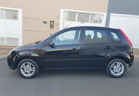 FORD Fiesta Hatch 1.6 4P CLASS FLEX, Foto 2