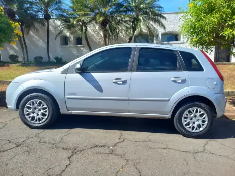 FORD Fiesta Hatch 1.6 4P CLASS FLEX, Foto 1