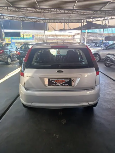 FORD Fiesta Hatch 1.0 4P CLASS, Foto 2 FORD Fiesta Hatch 1.0 4P CLASS, Foto 2