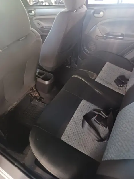 FORD Fiesta Hatch 1.0 4P CLASS, Foto 8 FORD Fiesta Hatch 1.0 4P CLASS, Foto 8