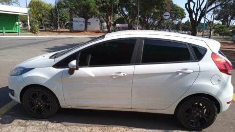 FORD Fiesta Hatch 1.6 16V 4P SE FLEX, Foto 6 FORD Fiesta Hatch 1.6 16V 4P SE FLEX, Foto 6