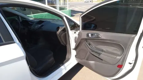 FORD Fiesta Hatch 1.6 16V 4P SE FLEX, Foto 12 FORD Fiesta Hatch 1.6 16V 4P SE FLEX, Foto 12