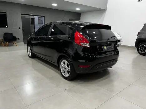 FORD Fiesta Hatch 1.6 16V 4P SEL STYLE FLEX AUTOMÁTICO, Foto 5 FORD Fiesta Hatch 1.6 16V 4P SEL STYLE FLEX AUTOMÁTICO, Foto 5