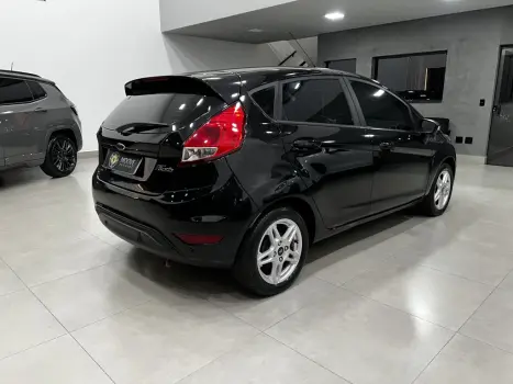 FORD Fiesta Hatch 1.6 16V 4P SEL STYLE FLEX AUTOMÁTICO, Foto 7 FORD Fiesta Hatch 1.6 16V 4P SEL STYLE FLEX AUTOMÁTICO, Foto 7