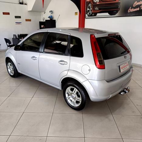 FORD Fiesta Hatch 1.6 4P CLASS FLEX, Foto 4