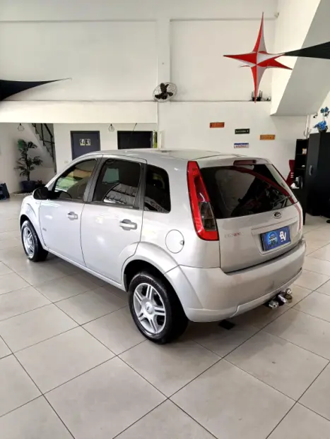 FORD Fiesta Hatch 1.6 4P CLASS FLEX, Foto 4