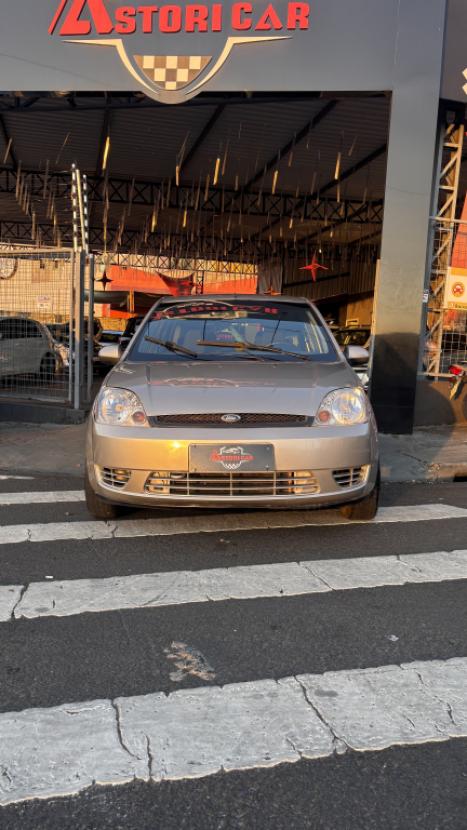 FORD Fiesta Hatch 1.6 4P FLEX, Foto 3