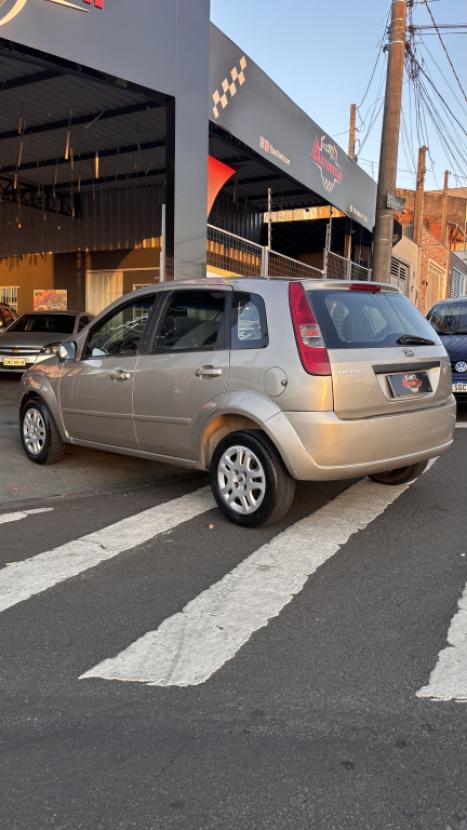 FORD Fiesta Hatch 1.6 4P FLEX, Foto 5