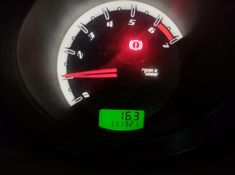 FORD Fiesta Hatch 1.6 4P, Foto 9