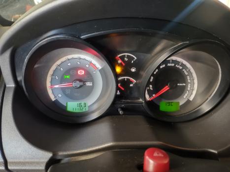 FORD Fiesta Hatch 1.6 4P, Foto 10