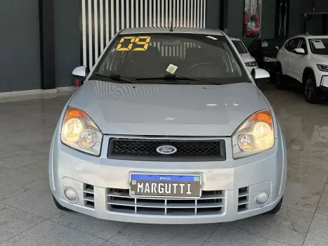 FORD Fiesta Hatch 1.6 CLASS, Foto 2